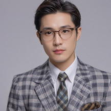 上海添悦教育特约主讲老师Jason W