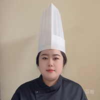 特约主讲老师满宇
