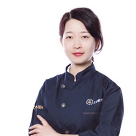 朱会瑜-昆明王森咖啡西点西餐学校