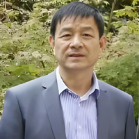 陈荣华校长