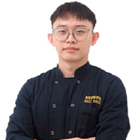 特約主講老師穆容康