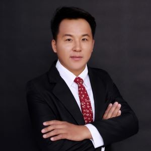 晋中市博雅培文实验学校特邀主讲老师周亮老师