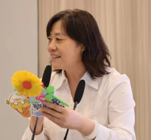 特约主讲老师刘艾侠