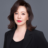 北京瑞尚创美化妆摄影学校特约主讲老师李斌老师