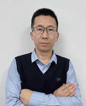 黄学磊