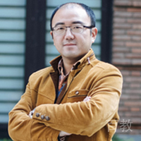 王磊