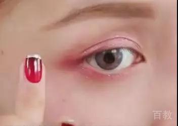 眼影晕染手法展示