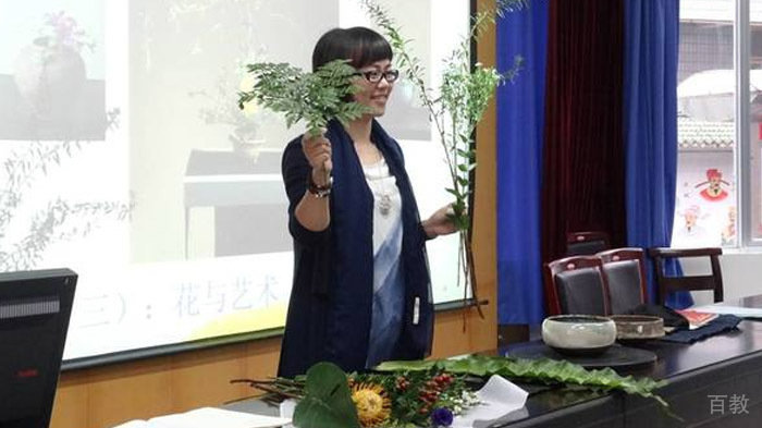 花艺培训：花艺师如何做好职业规划 