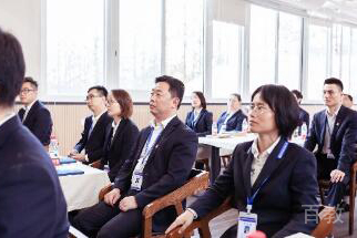 政务大厅礼仪培训