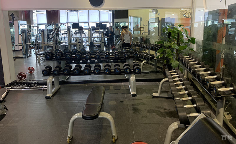 重庆行力健身教练培训学校健身教练训练室环境