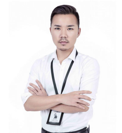 长沙玲丽化妆学校朱枰机老师
