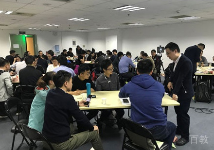南昌清晖项目管理学员上课场景