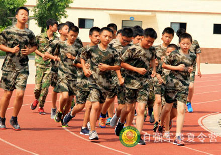 学生军事夏令营15天班活动