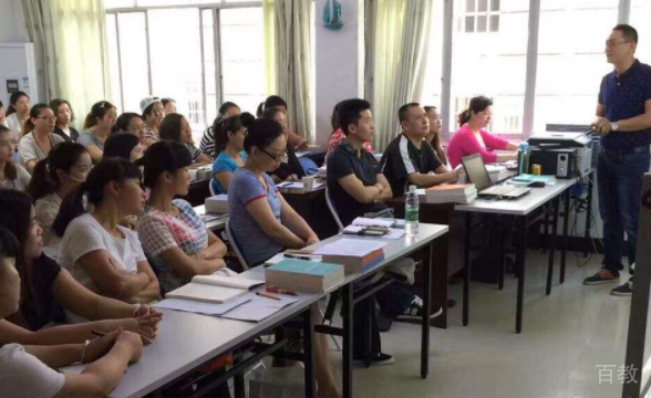 上海秀财会计教育会计教室