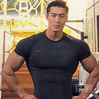 吴龙