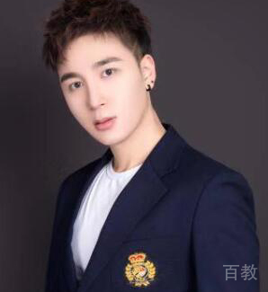 黄杰
