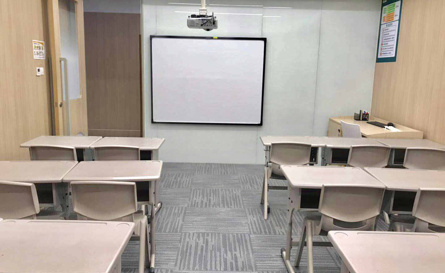 上海斯姆林国际教育教室环境