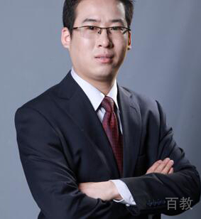 周华飞
