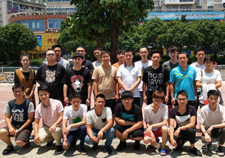 福州达内教育开班学员合影