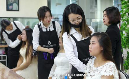 合肥婕美化妆培训学校的化妆培训