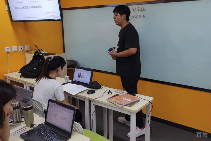 武汉大禹未来教育小班教学环境