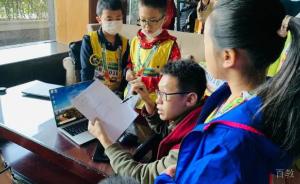 上海斯林姆国际教课堂学习