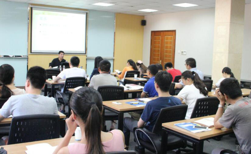 长沙学天教育课堂学习