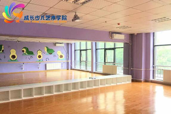 舞蹈教室