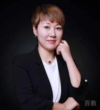李金萍