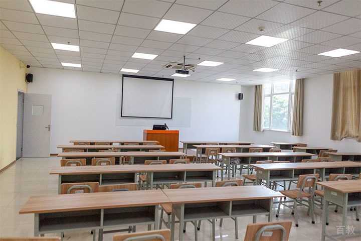 成都华新文登考研教室学习环境
