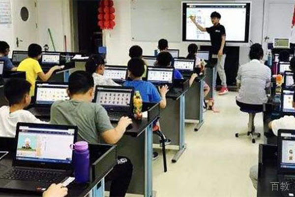 重庆VIPCODE在线少儿编程上课现场