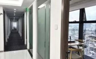 长沙一飞外语走廊环境