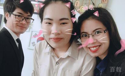 南宁韩成教育泰语初级毕业照