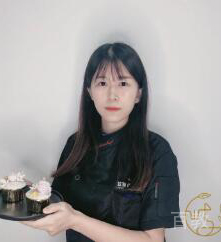 管老师