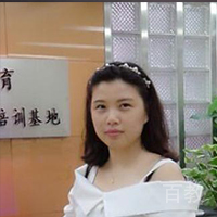 何老师