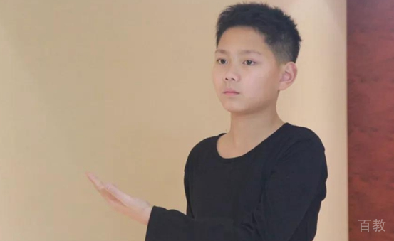 长沙罗丹礼仪课堂练习