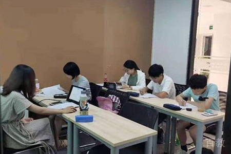上课瞬间