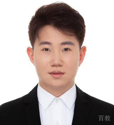 熊伟