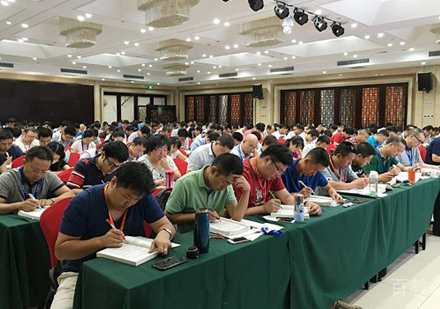 福州慧嘉森教育线下面授班学员课堂上课场景