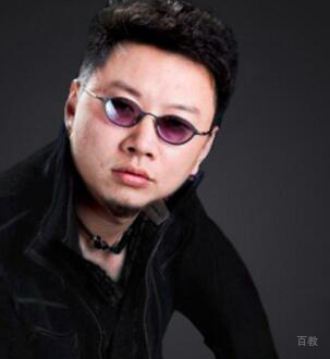 王伟
