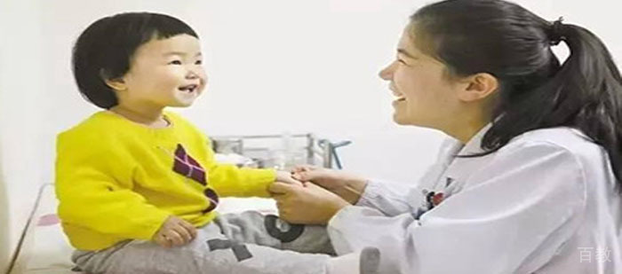 中医推拿按摩培训学校分享小儿推拿击中父母的误区！
