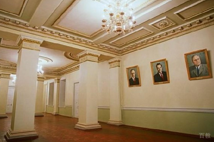 乌克兰铁道运输大学