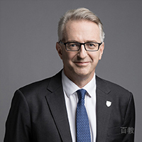 Dr. Robert Holr