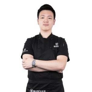 李政伟