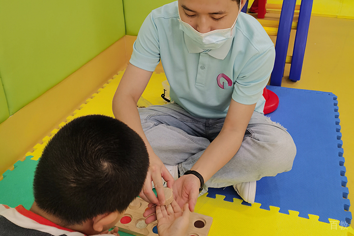 老师细心的指导