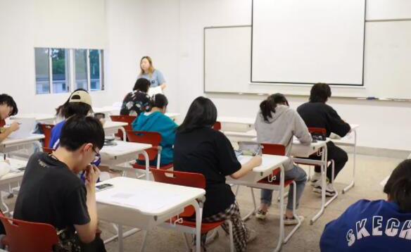 上海科桥国际高中课堂学习