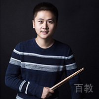 李卓