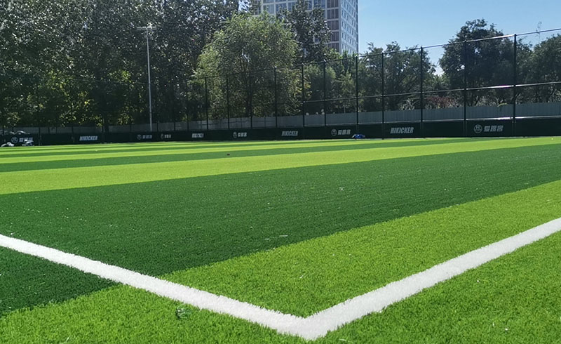 上海爱踢客青少年足球俱乐部学校环境