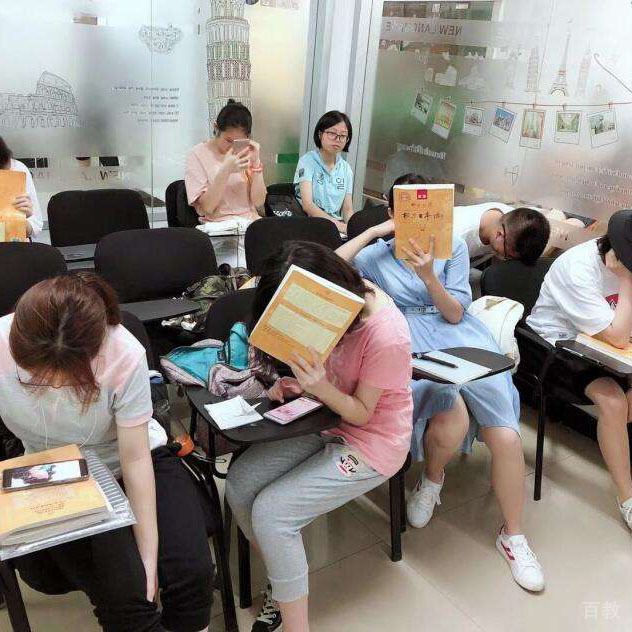 课堂学生