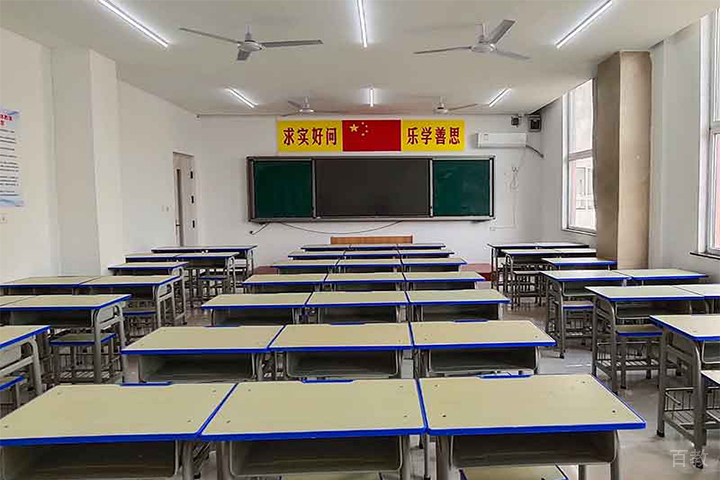 石家庄金石中学的课堂